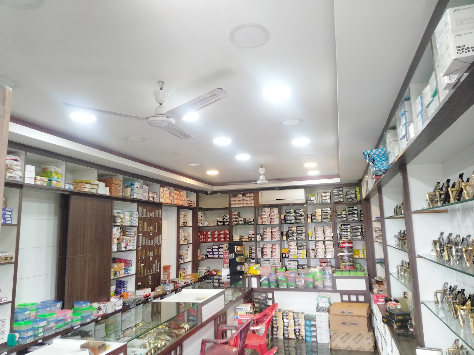 Mani devaganesh Plywood hardware Glass , Mani Furniture Interior Works