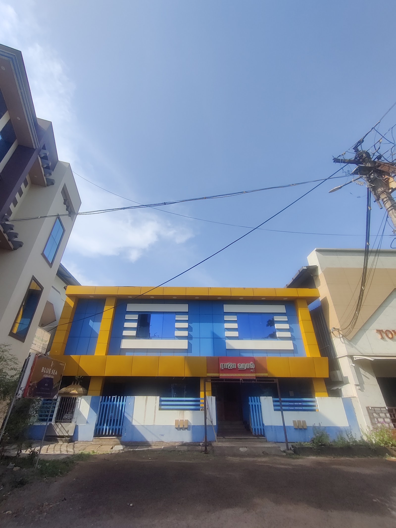 Raja Hall A/C
