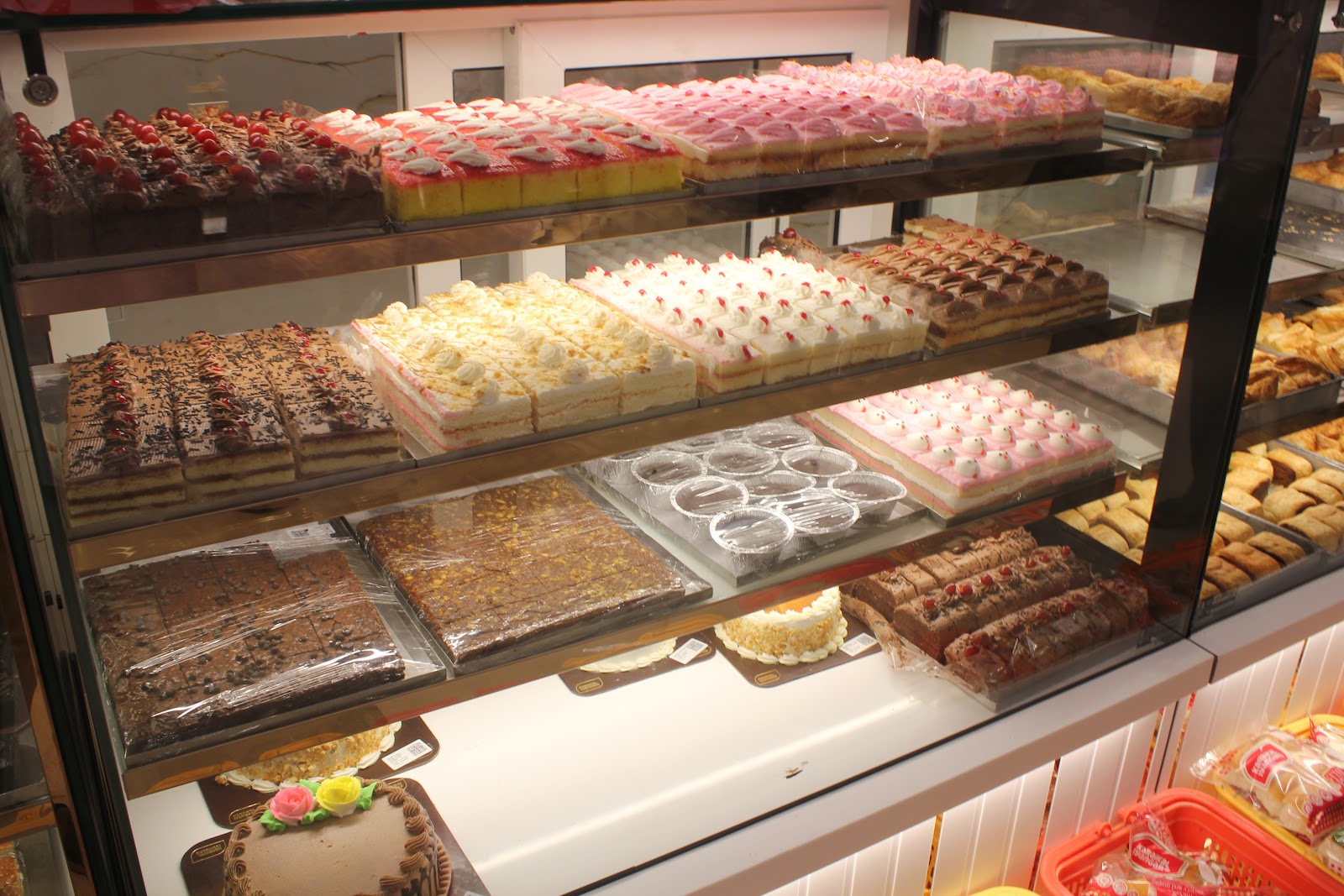 KARAIKAL IYANGARS FOODS LIMITED (ADIRAMPATTINAM)