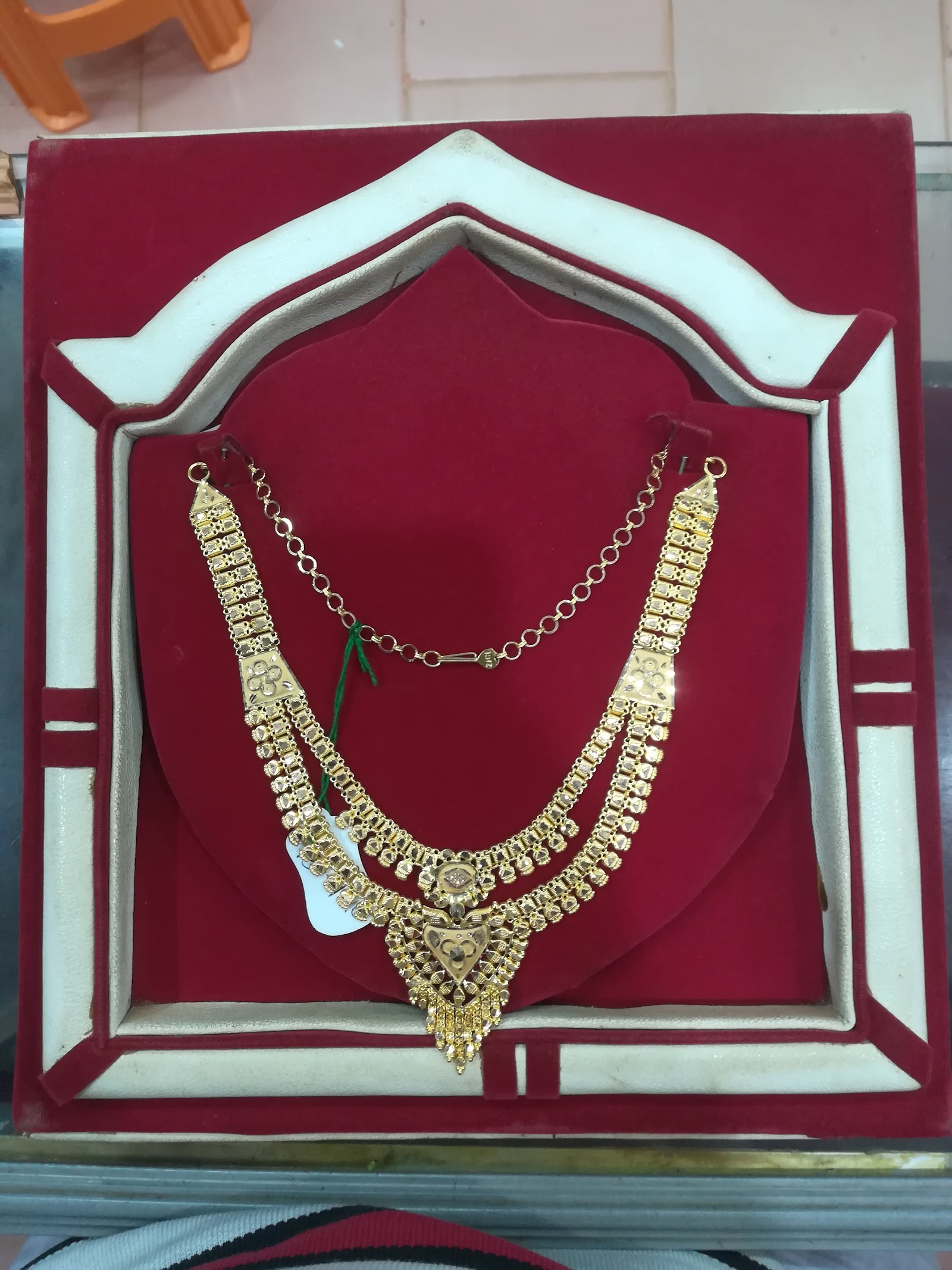 Majidha jewellery